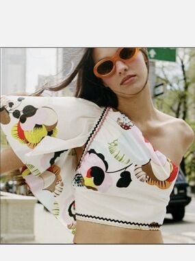Zara 100% Cotton One Shoulder Floral Crop Top Size M